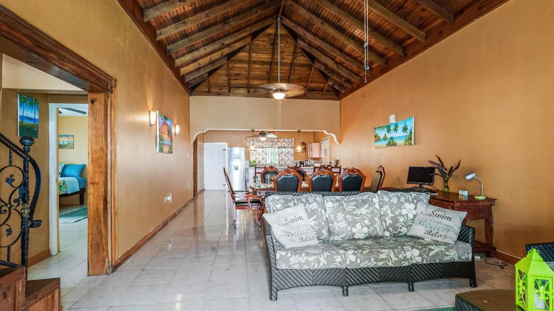 Vila Yanceylargo-6Br Two-Story Estate With Mountain Views Montego Bay 0*,  Jamajka